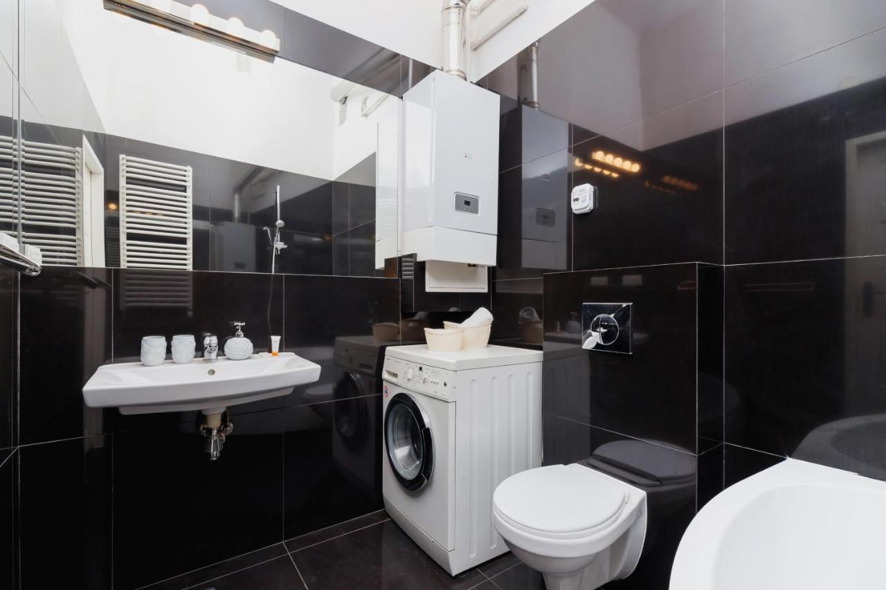Apartment Pijarska Krakow By Noclegi Renters Extérieur photo
